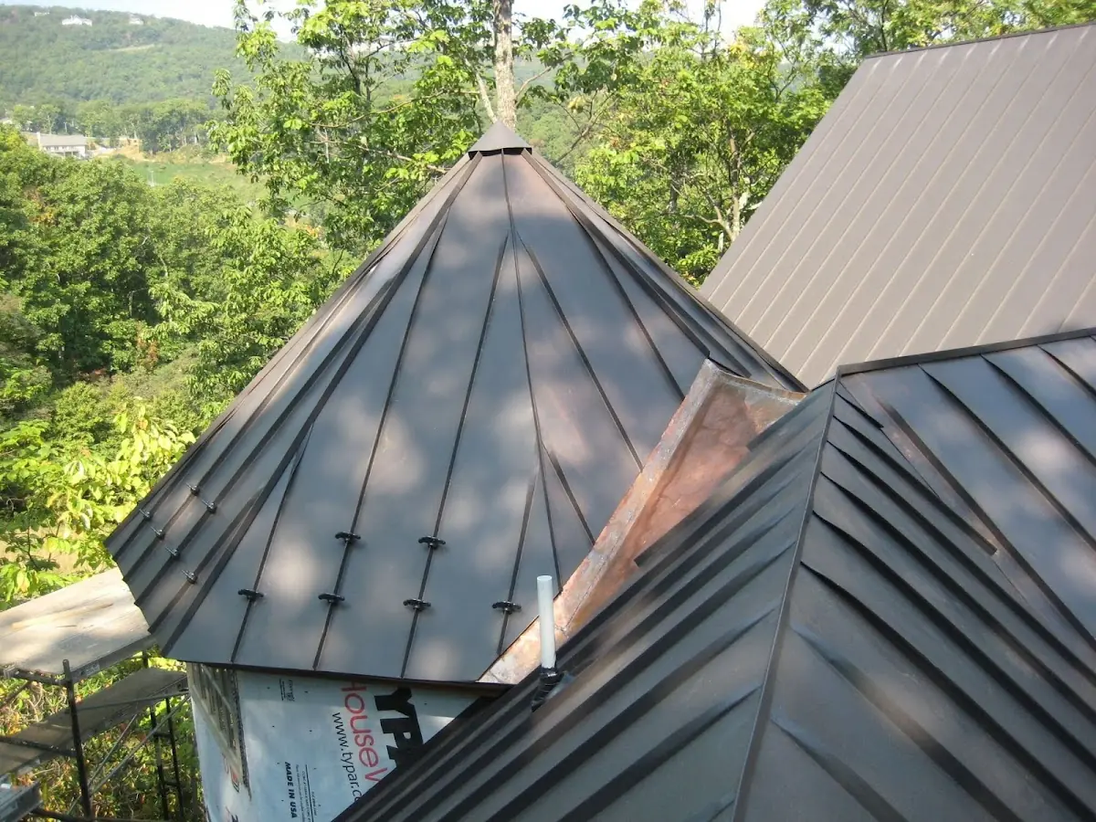 Professional Roof Tarp Installation by Craftsman Roofing in Wissingertown